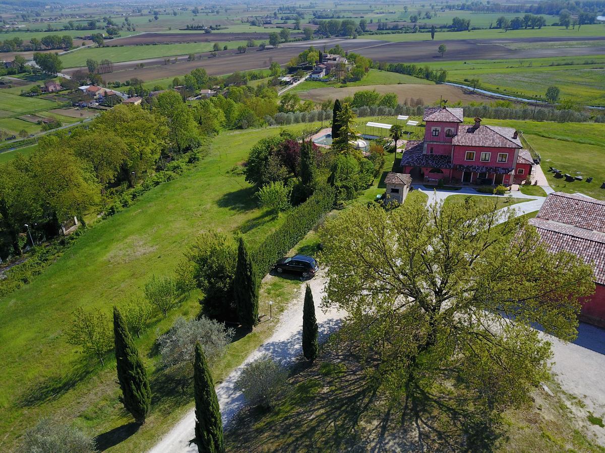 Tenuta Due Laghi Rivodutri Esterno foto